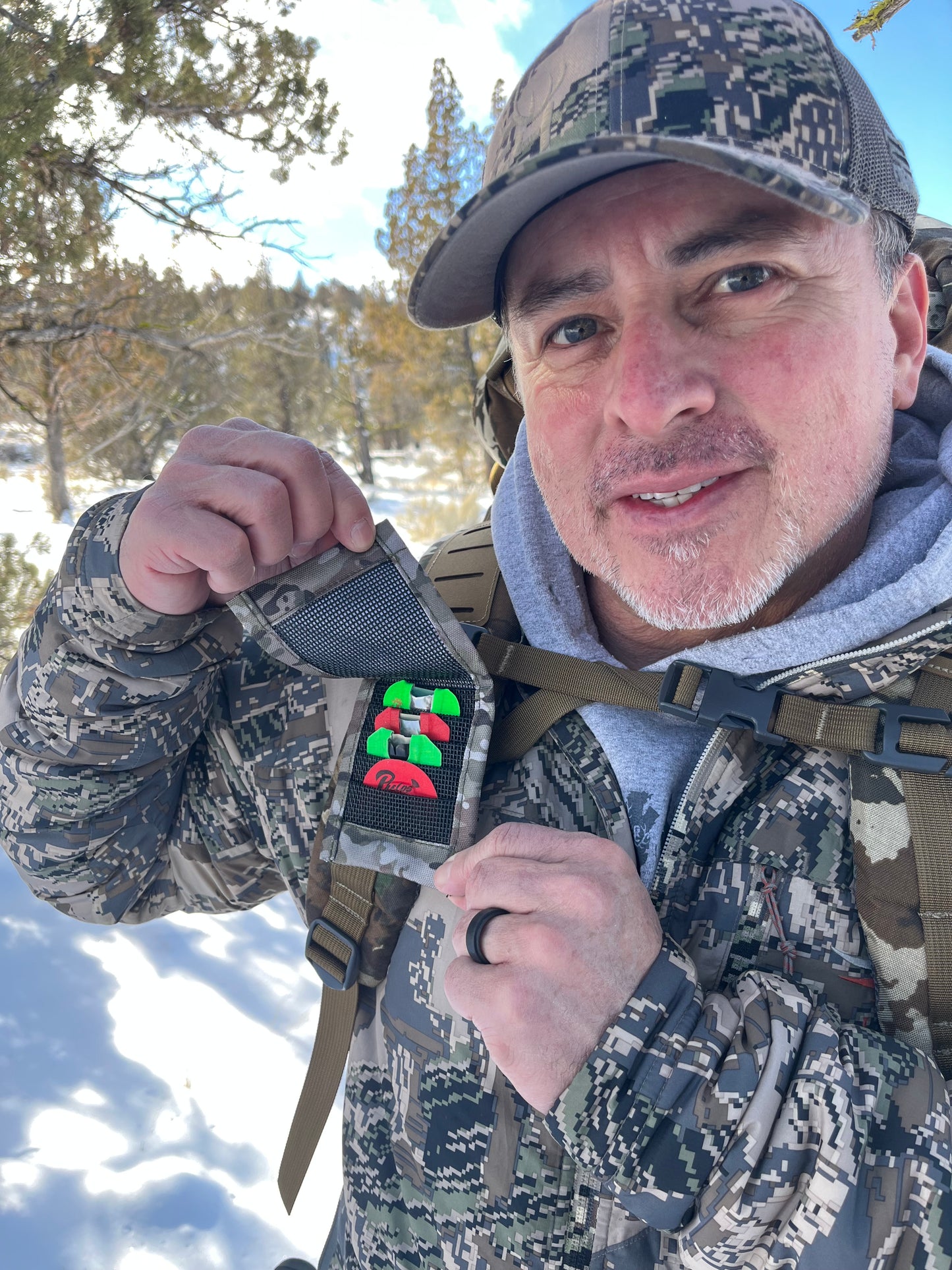Bend-Able Reed Quiver Express – Mouth Call Holder for Elk & Turkey | Magnetic Flap Reed Organizer Attaches to Backpack, Bino Harness, or Worn with Neck Lanyard